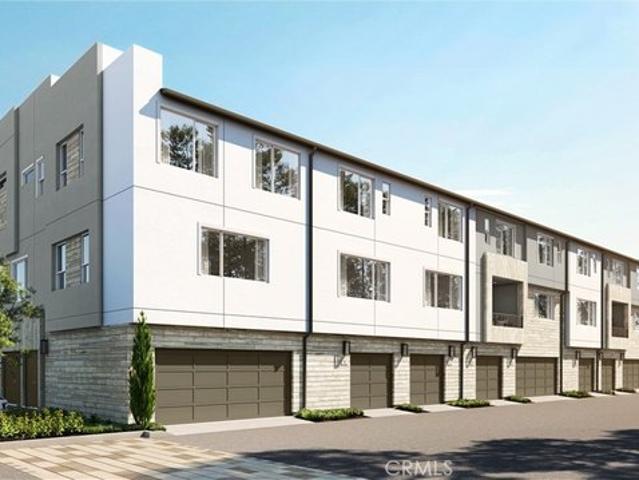 Townhouse for sale in El Monte, Los Angeles County