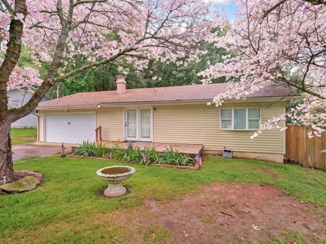 House for sale in Springfield, Missouri