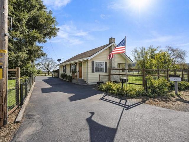 House for sale in Oregonia