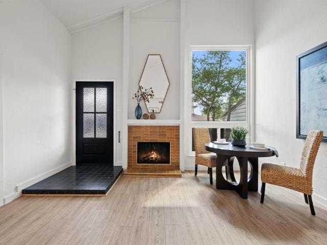 Townhouse for sale in Carrollton, Texas