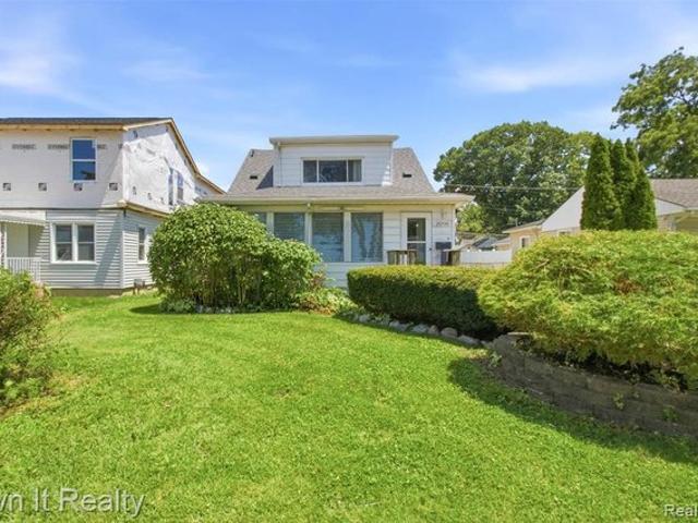 House for sale in Madison Heights, Michigan