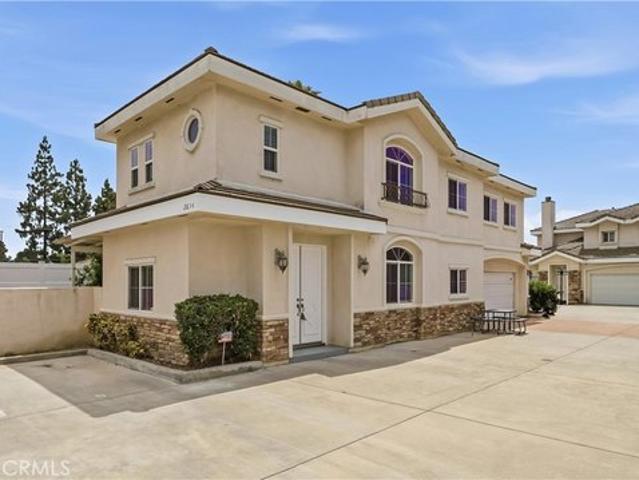 Townhouse for sale in El Monte, California