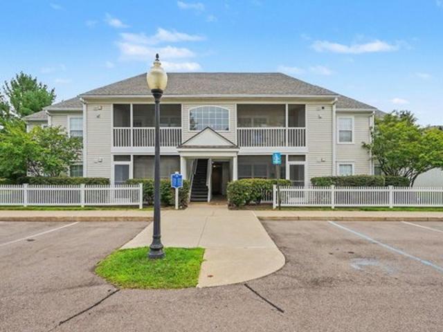 Condo for sale in Ann Arbor, Michigan