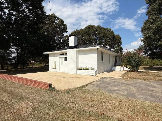 House for sale in Centre, Cherokee County