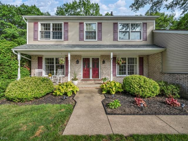 House for sale in Summit, Ohio