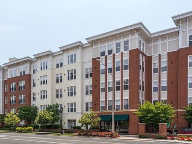 Condo for sale in Virginia