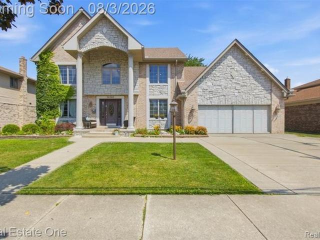 House for sale in Dearborn Heights, Michigan