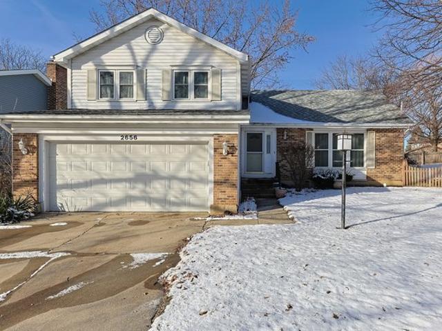 House for sale in Lisle, Illinois