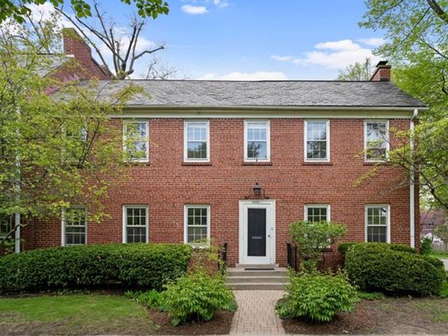 Townhouse for sale in Evanston, Illinois