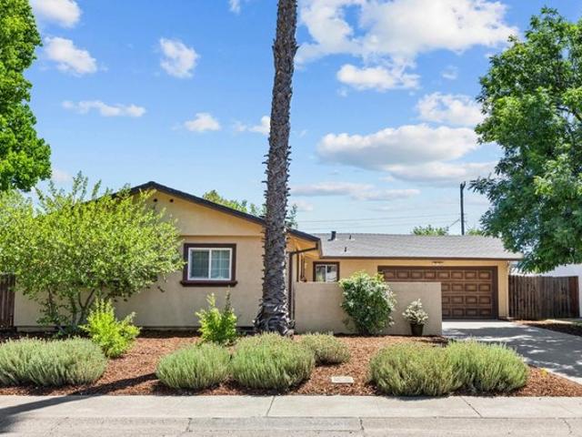 House for sale in Mather, California