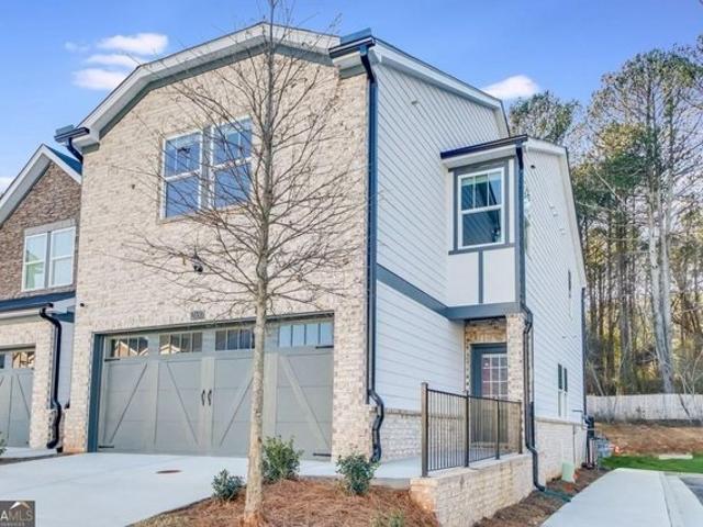 Townhouse for sale in Snellville, Georgia