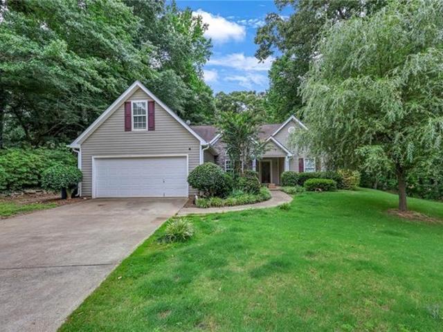 House for sale in Bethlehem, Georgia