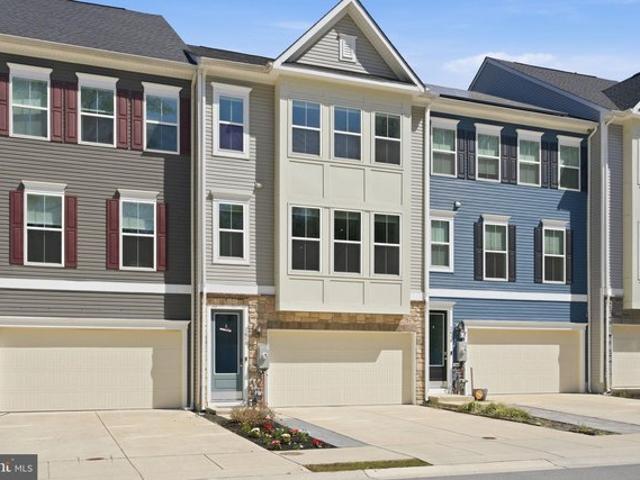 Townhouse for sale in Gambrills, Maryland
