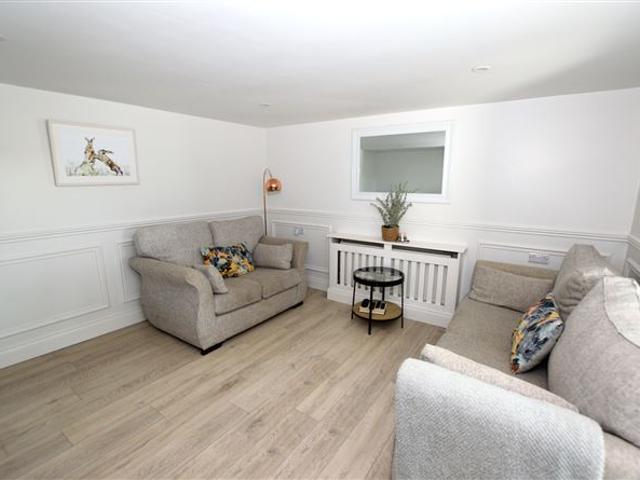 Detached House for sale in Ballyjamesduff, Ulster