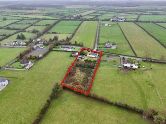 Detached House for sale in Curragh, Connacht