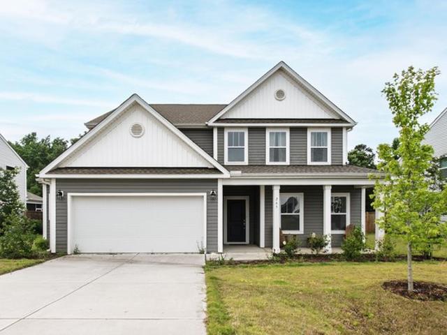 House for sale in Bunnlevel, North Carolina