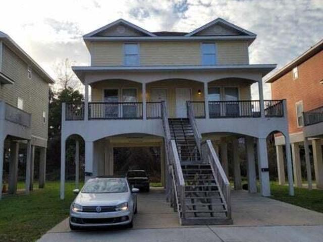 House for sale in Biloxi, Mississippi