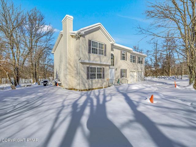 Property for sale in Blakeslee, Pennsylvania