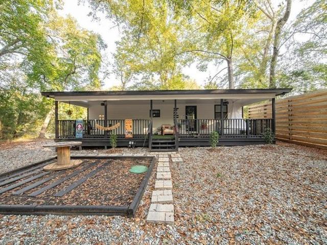 House for sale in Hamilton, Georgia