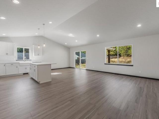 House for sale in Priest River, Idaho