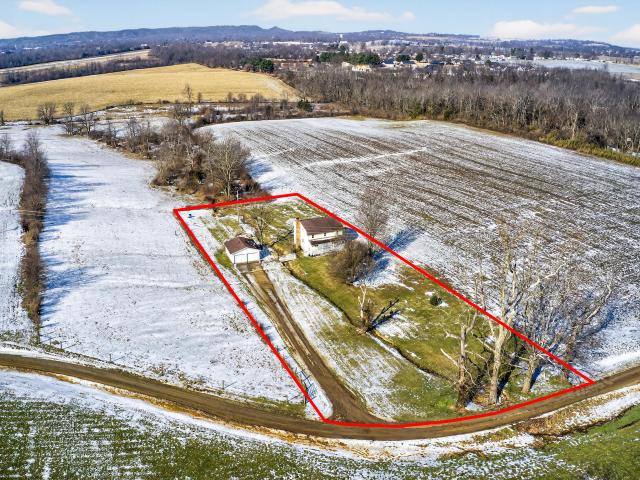 House for sale in Junction City, Kentucky