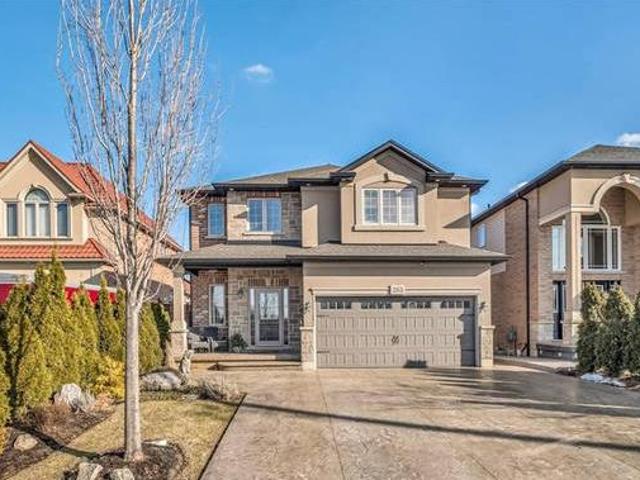 House for sale in Ancaster, Ontario