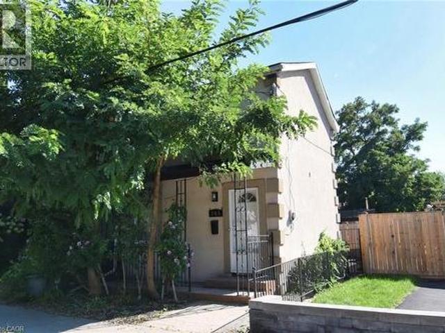 House for sale in Ancaster, Ontario