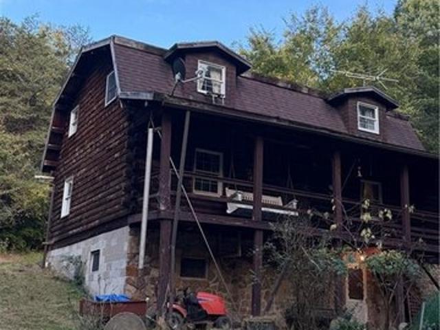 House for sale in Vandergrift, Westmoreland County