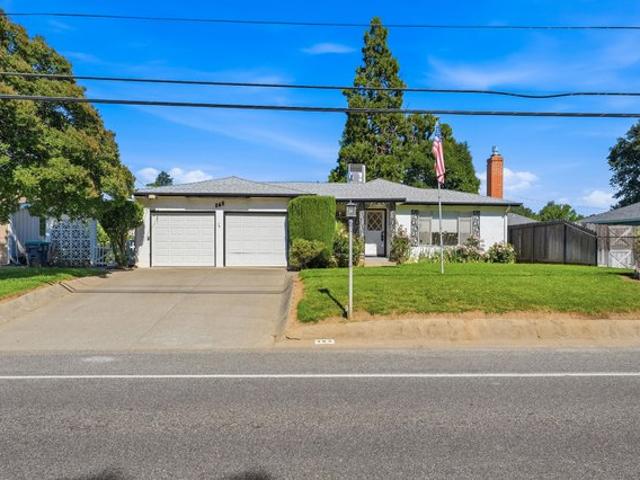 House for sale in Red Bluff, California