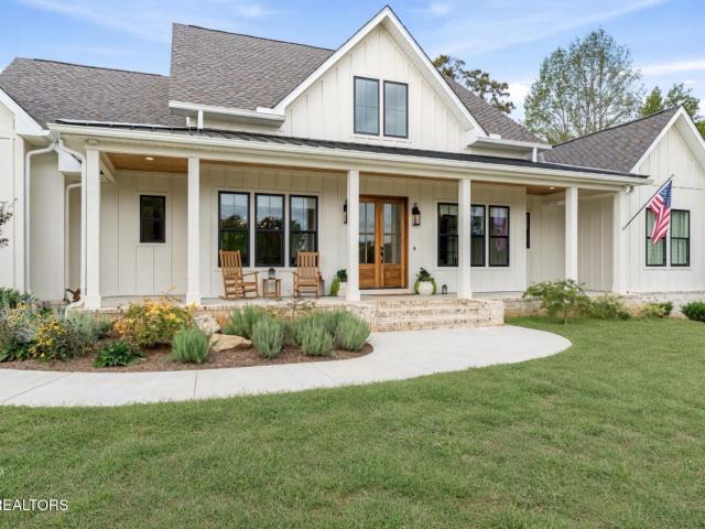 House for sale in Dogwood Shores, Loudon