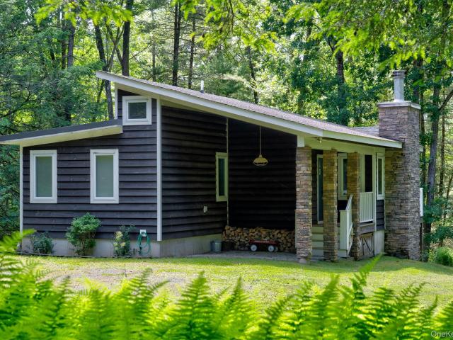House for sale in Barryville, New York