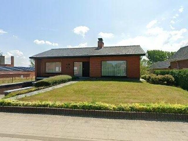 Bureau vente à Poperinge, West-Vlaanderen