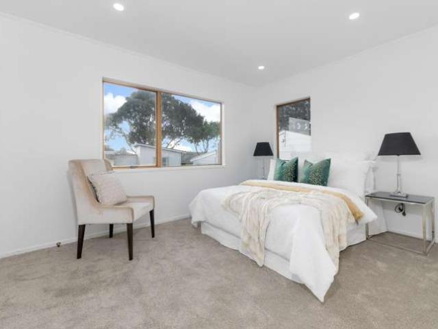House for sale in Weymouth, Manurewa
