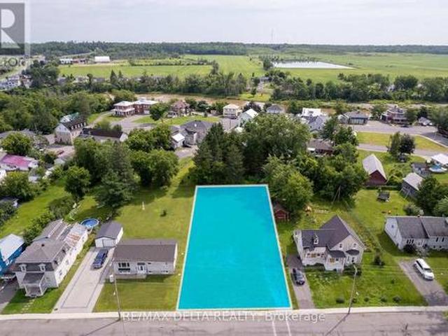 Land for sale in Alfred And Plantagenet, Ontario
