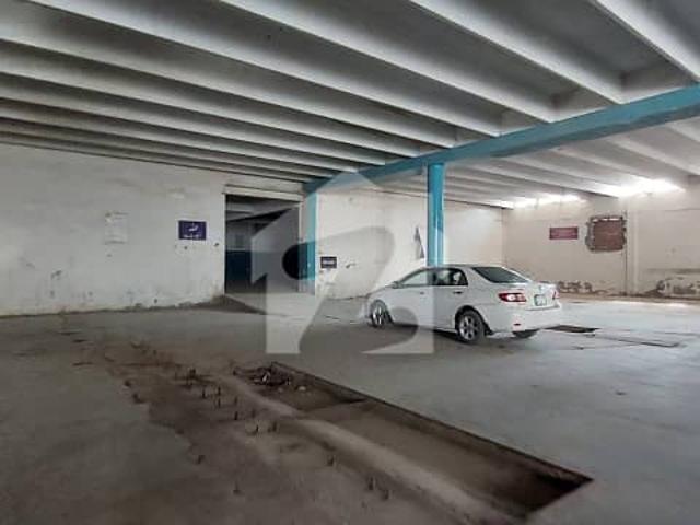 Commercial for sale in Faisalabad, Islamabad Capital Territory