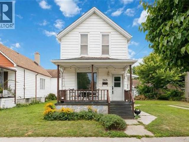 House for sale in Brights Grove, Ontario