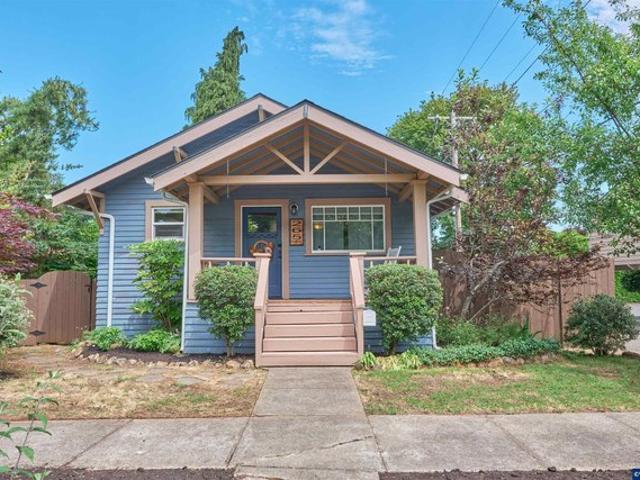House for sale in Oregonia