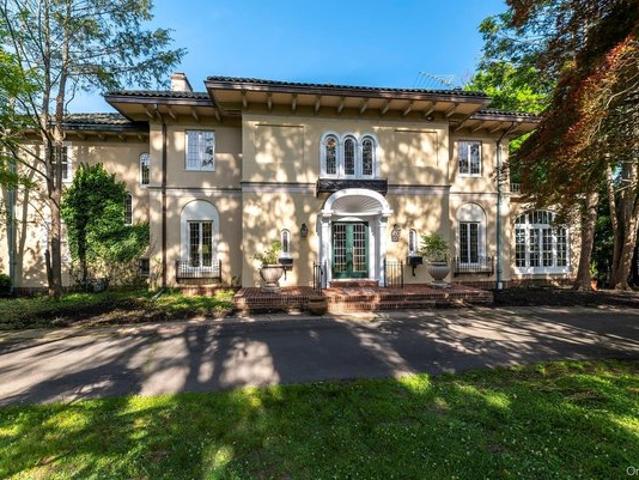 House for sale in Rockland, New York