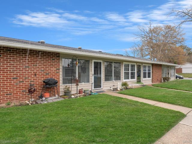 Condo for sale in Centereach, New York