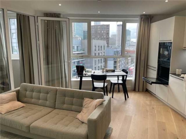 Apartment for rent in Greenwich Peninsula, Greater London