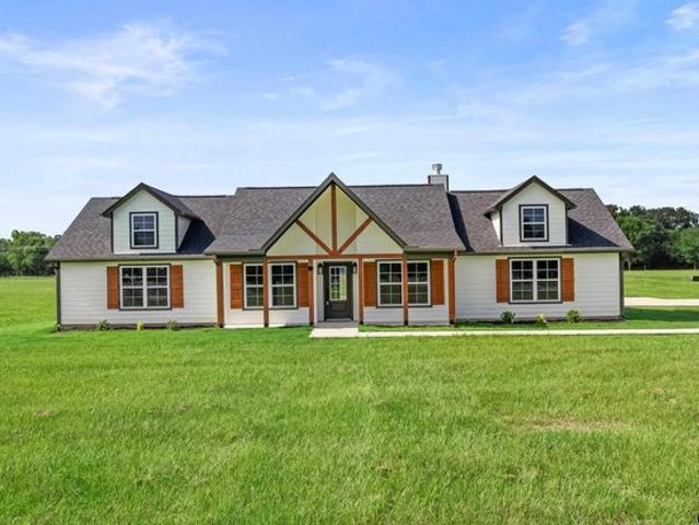 House for sale in Titus, Texas