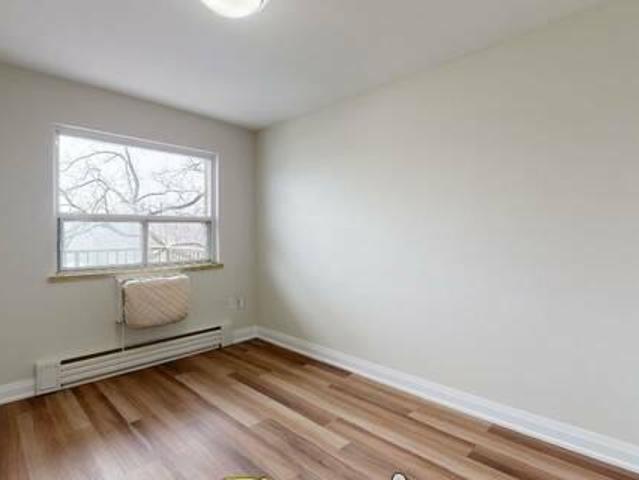 House for rent in Oakville