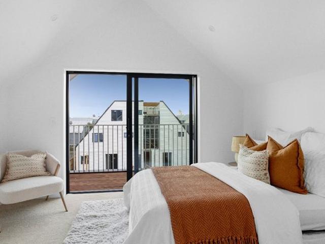 House for rent in Heathcote, Canterbury