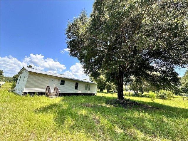 House for sale in Fort White, Florida