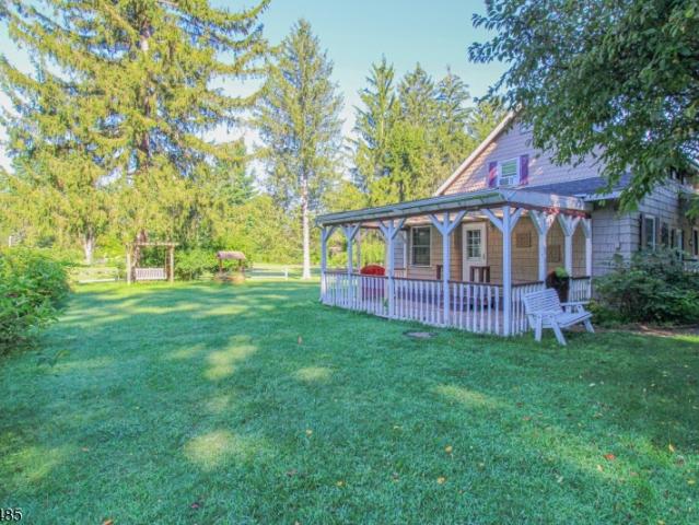 House for sale in Lafayette, New Jersey