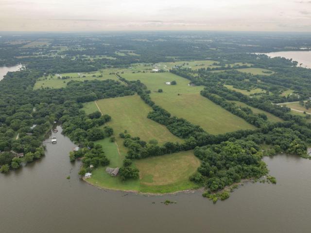 House for sale in Grove, Oklahoma