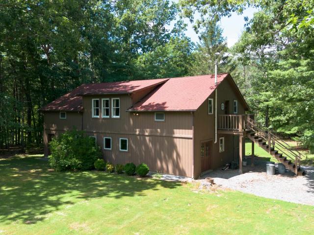 House for sale in Warm Springs, Bath County