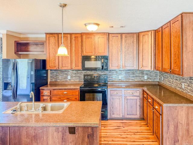 House for sale in Okolona, Clark County