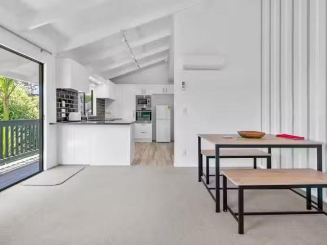 House for sale in Paremoremo, Oroua County