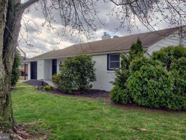 House for sale in Frederick, Pennsylvania